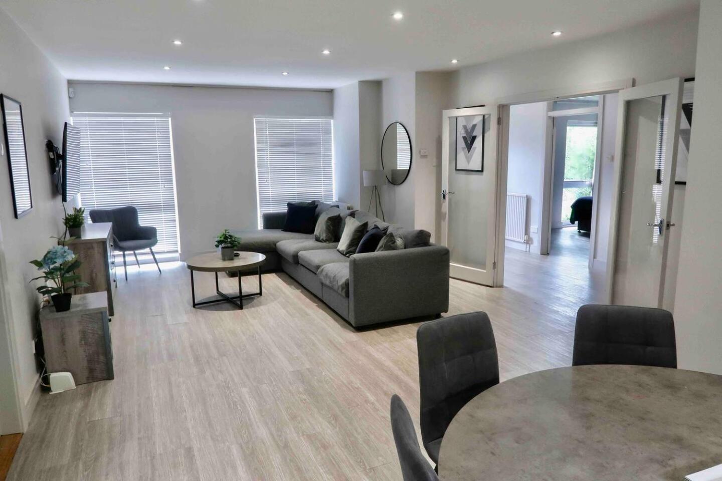 3 Bedroom Bungalow Close To Peak District With Garden Sheffield Dış mekan fotoğraf