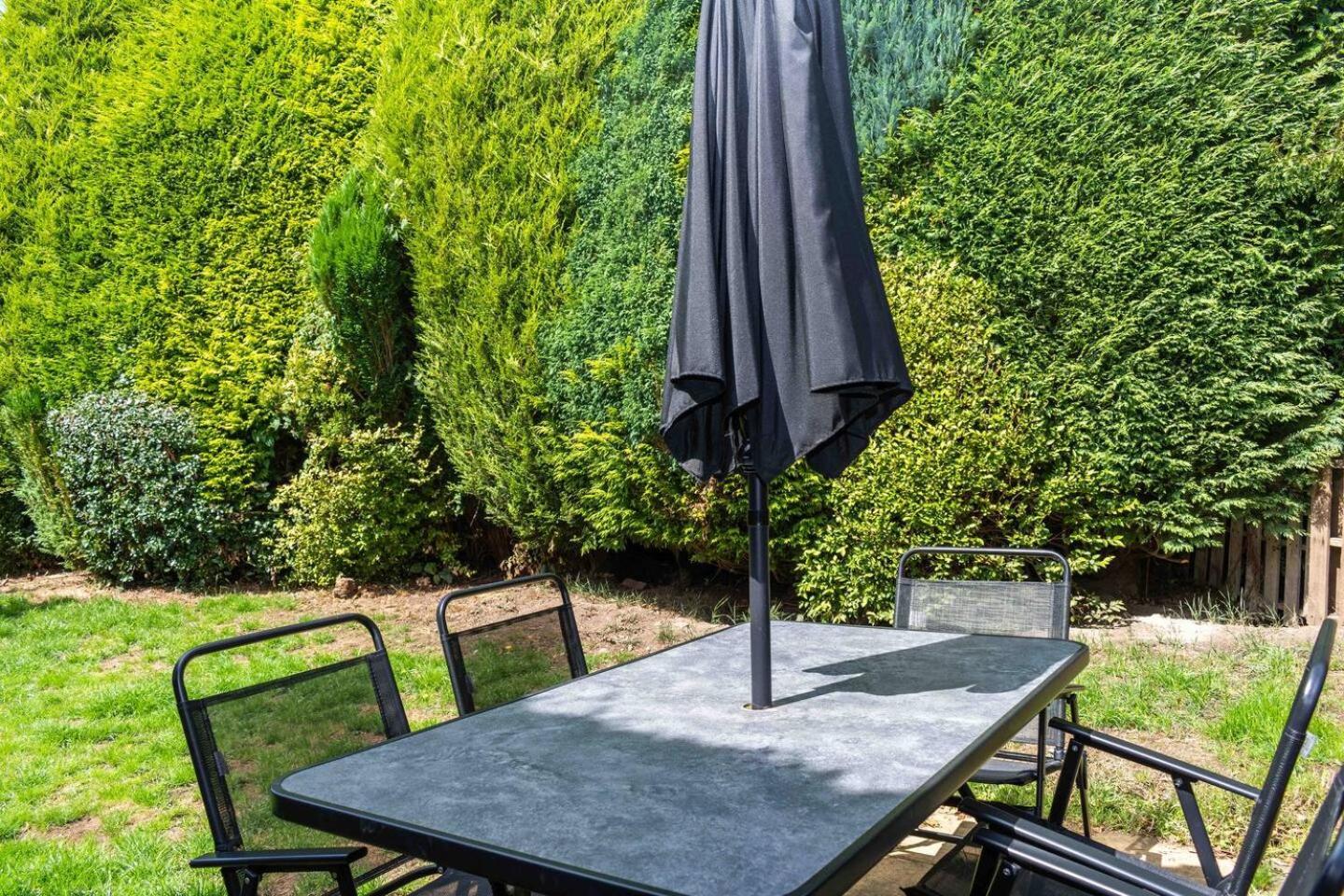 3 Bedroom Bungalow Close To Peak District With Garden Sheffield Dış mekan fotoğraf