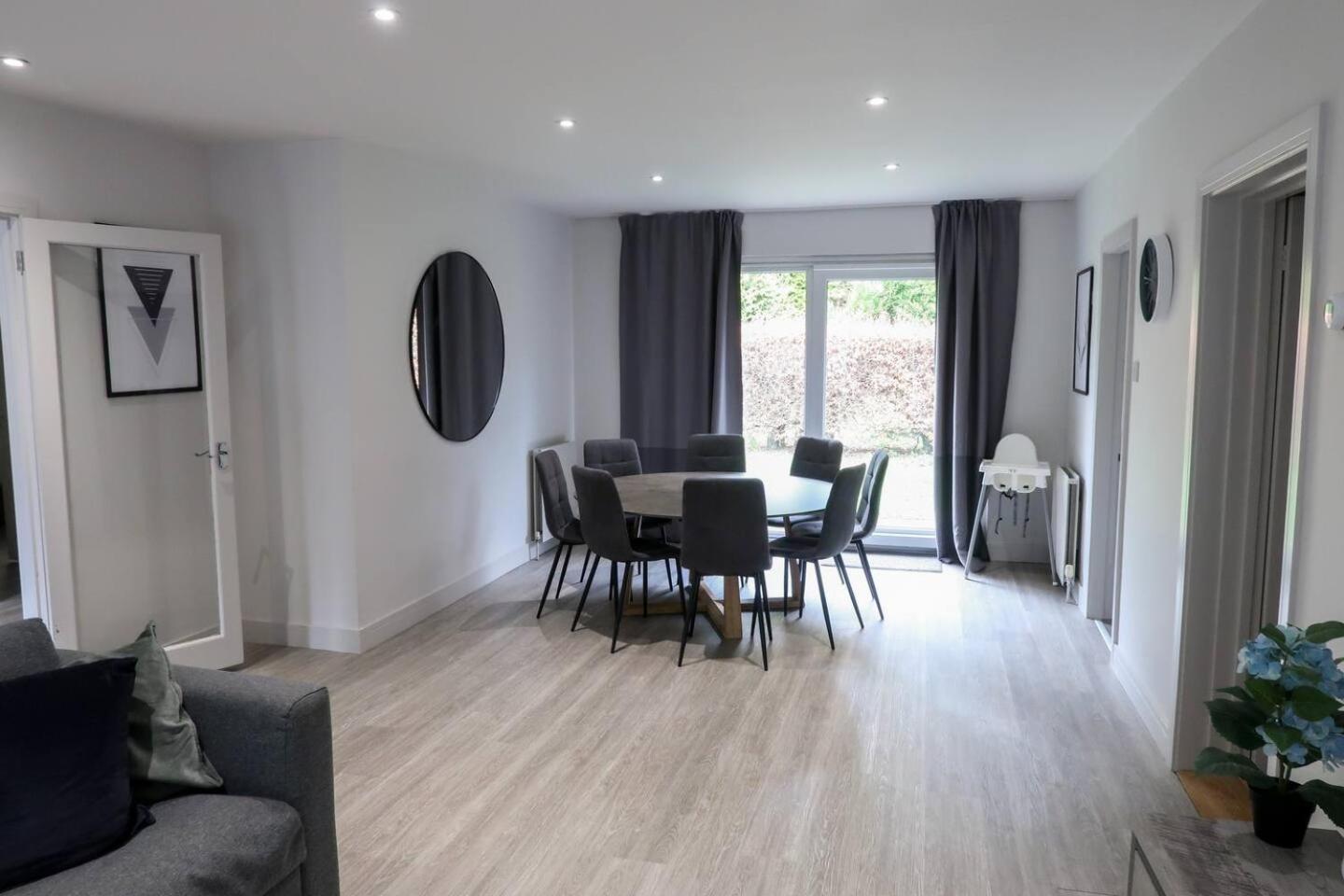 3 Bedroom Bungalow Close To Peak District With Garden Sheffield Dış mekan fotoğraf
